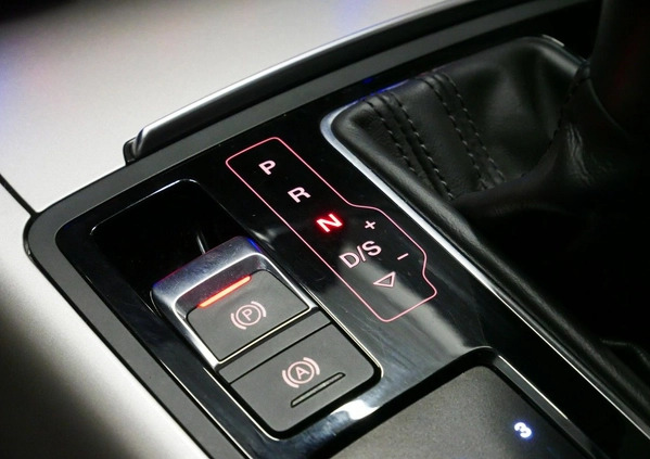 Audi A6 cena 109900 przebieg: 150000, rok produkcji 2017 z Olszyna małe 781